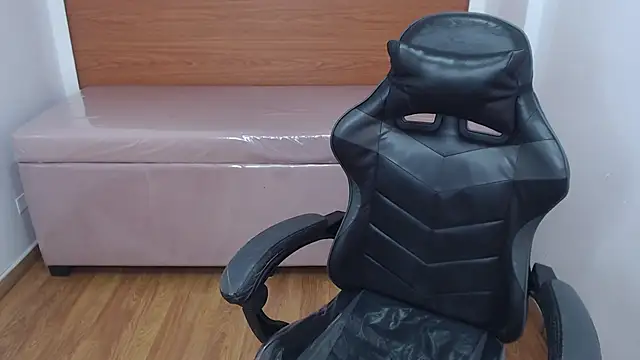 danatella a online show from 01/15/26, 12:54