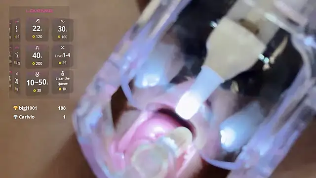 yueyue2003 online show from 02/07/26, 01:04