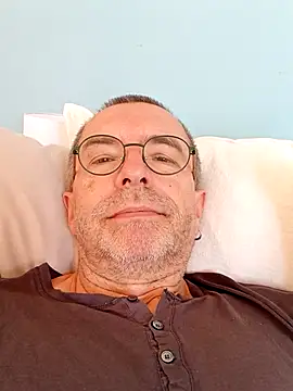 Xavspank2 online show from 09/29/25, 09:25