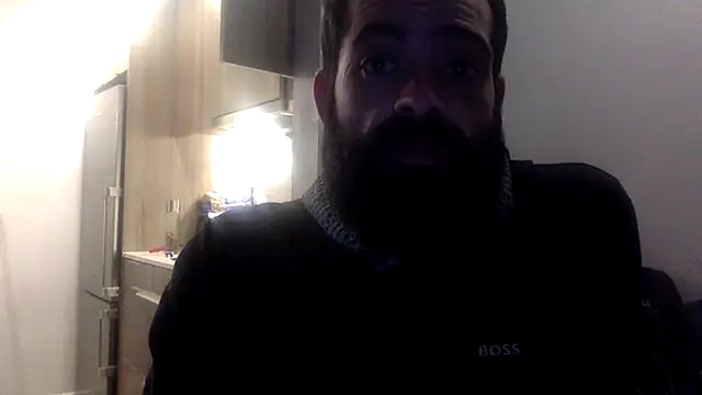 guccititi online show from 09/23/25, 02:25