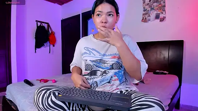 Ammymorgan online show from 02/24/25, 03:12