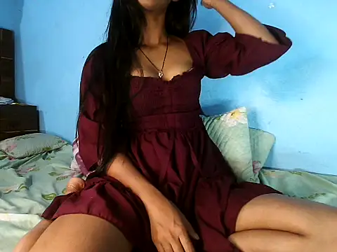 naughtygirl 2 online show from 04/06/26, 11:33