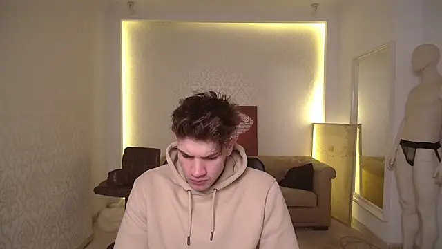 MaxKaiden online show from 02/27/25, 05:45