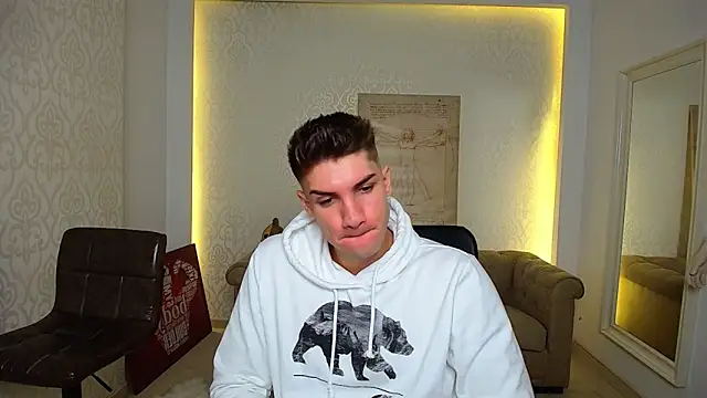 MaxKaiden online show from 10/16/25, 04:46