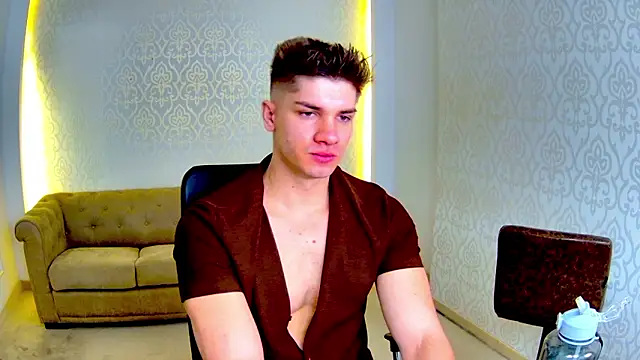 MaxKaiden online show from 02/27/26, 06:02