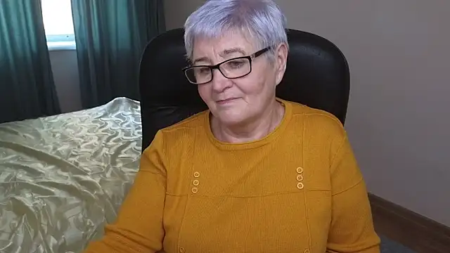 Sandra Snowflake online show from 02/16/25, 11:05