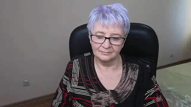 Sandra Snowflake online show from 03/13/25, 07:31