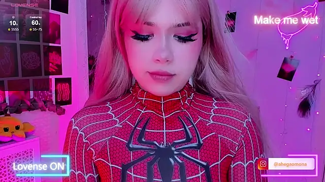 Sparkle Mona online show from 03/02/25, 02:30