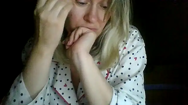 Snapshot of Mary888x chatting on 06/10/26, 07:02 Mary888x online show from 06/10/26, 07:02