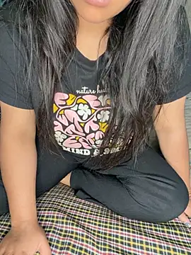 Snapshot of Sassy-soumu chatting on 11/08/25, 08:40 Sassy-soumu online show from 11/08/25, 08:40