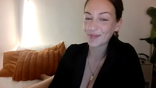 Edenfox- online show from 03/05/26, 10:28