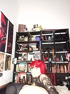 MirianaB online show from 01/15/26, 09:51