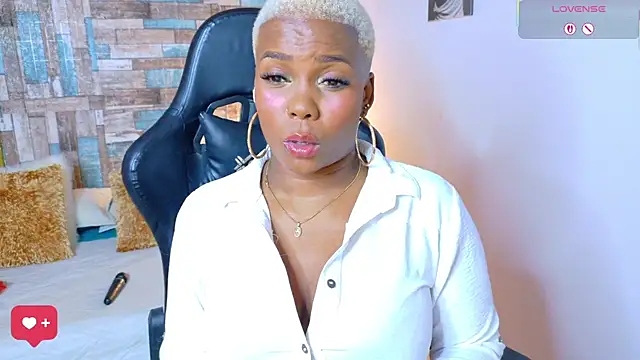 DashaSousaa online show from 04/09/26, 01:16