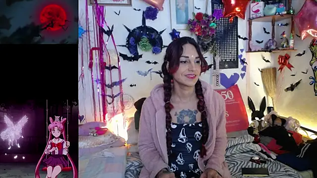 Snapshot of purplekattlyn chatting on 05/18/26, 06:30 purplekattlyn online show from 05/18/26, 06:30