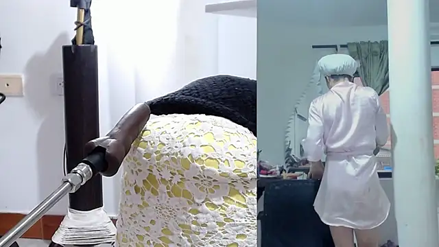 afroditacute15 online show from 09/18/25, 10:23