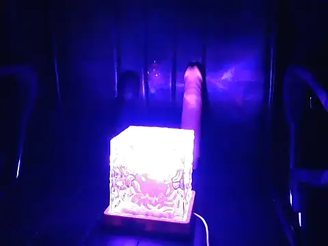 PreetyKitten online show from 12/14/25, 02:11