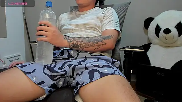 mattiwsmorris  online show from 10/29/25, 05:53