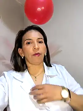 Mrsvictoriaaa online show from 02/19/25, 02:12