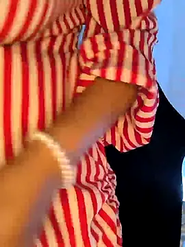 Mrsvictoriaaa online show from 05/25/26, 08:59