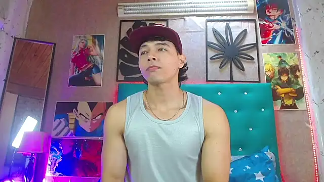 LiamAndrewzz online show from 10/28/25, 06:32