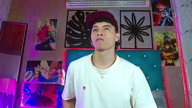 LiamAndrewzz online show from 03/27/26, 05:24