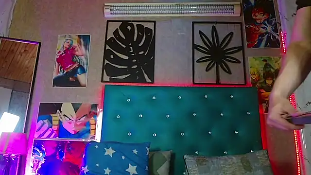 LiamAndrewzz online show from 05/15/26, 04:19