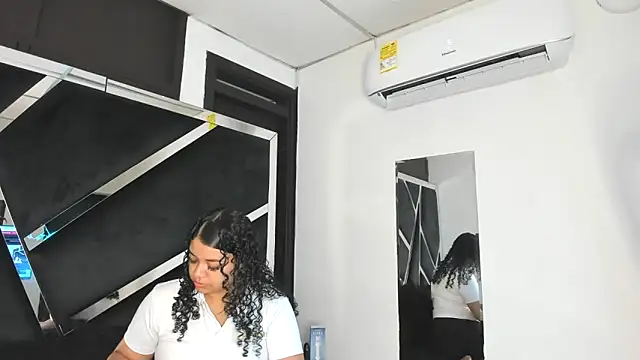 Rubyxht online show from 11/21/25, 12:37