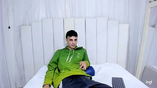 frank jhonsson online show from 10/28/25, 02:09