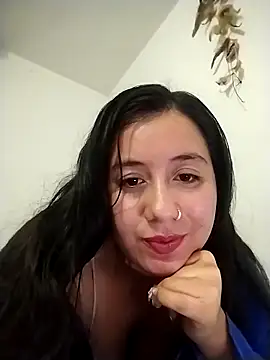 Snapshot of sweetie__annieee chatting on 10/27/25, 05:11 sweetie  annieee online show from 10/27/25, 05:11