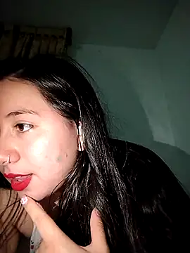 Snapshot of sweetie__annieee chatting on 10/30/25, 05:53 sweetie  annieee online show from 10/30/25, 05:53