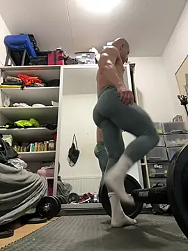 pesyelisa online show from 03/03/25, 03:53