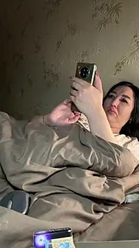 Naughtbaby 2025 online show from 03/21/26, 10:24