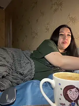 Naughtbaby 2025 online show from 06/15/26, 02:36