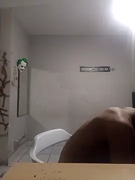 LeonRoots online show from 11/04/25, 04:55