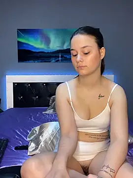 Siena Amaris online show from 03/13/25, 09:43