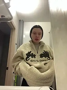 AlishaPrettyBlade online show from 03/08/25, 04:56