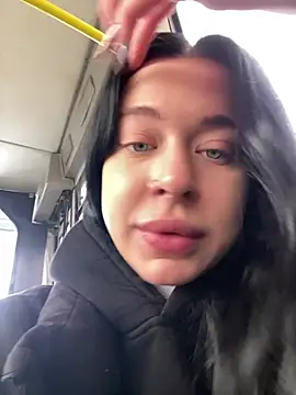 AlishaPrettyBlade online show from 03/19/25, 06:46