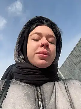 AlishaPrettyBlade online show from 03/04/26, 05:13