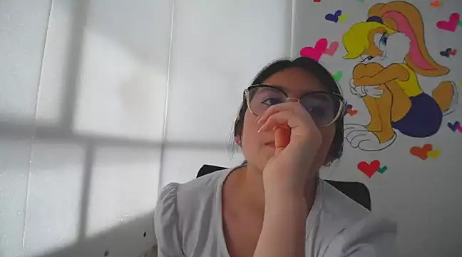 Arielle lov online show from 02/27/25, 05:36