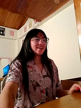 Arielle lov online show from 10/01/25, 12:05