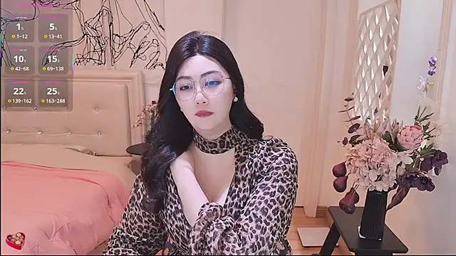 Tingdie online show from 10/29/25, 05:36