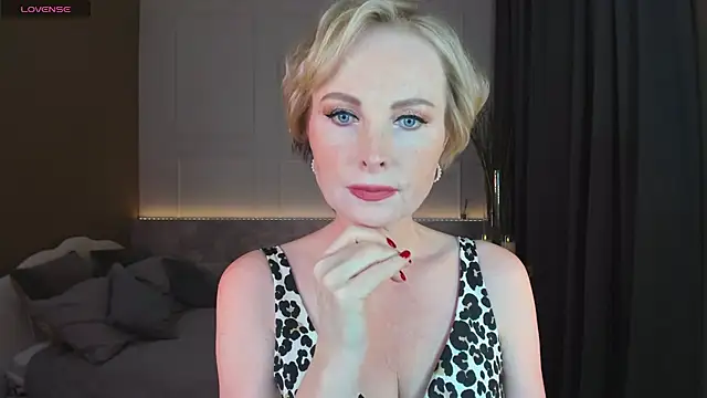 Sandra Kind online show from 02/26/25, 05:31