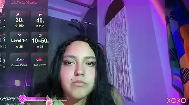 Snapshot of Gata_fyera chatting on 03/05/25, 07:38 Gata fyera online show from 03/05/25, 07:38