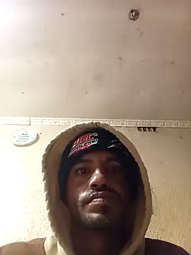 Snapshot of Quint3n chatting on 03/13/26, 07:53 Quint3n online show from 03/13/26, 07:53