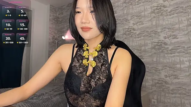 Snapshot of Asian_Vi chatting on 05/13/26, 06:38 Asian Vi online show from 05/13/26, 06:38