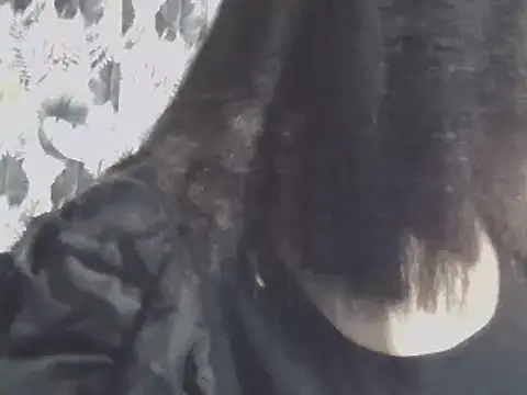 Snapshot of Louna45dv chatting on 03/19/25, 07:38 Louna45dv online show from 03/19/25, 07:38