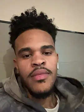 Snapshot of younghung_tez chatting on 02/17/25, 05:53 younghung tez online show from 02/17/25, 05:53