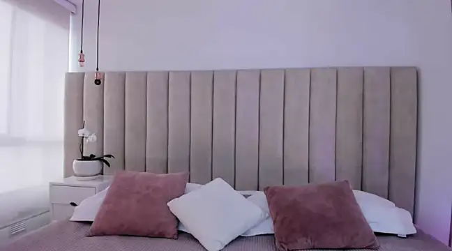 Snapshot of miss_martiina chatting on 03/16/25, 10:09 miss martiina online show from 03/16/25, 10:09