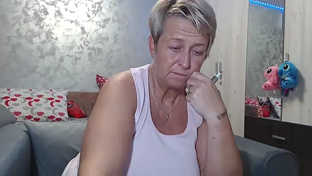 RosesandLillies online show from 12/20/25, 05:09