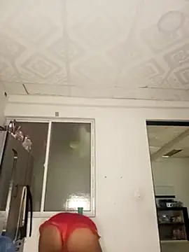 victoria roussee online show from 02/20/25, 12:25